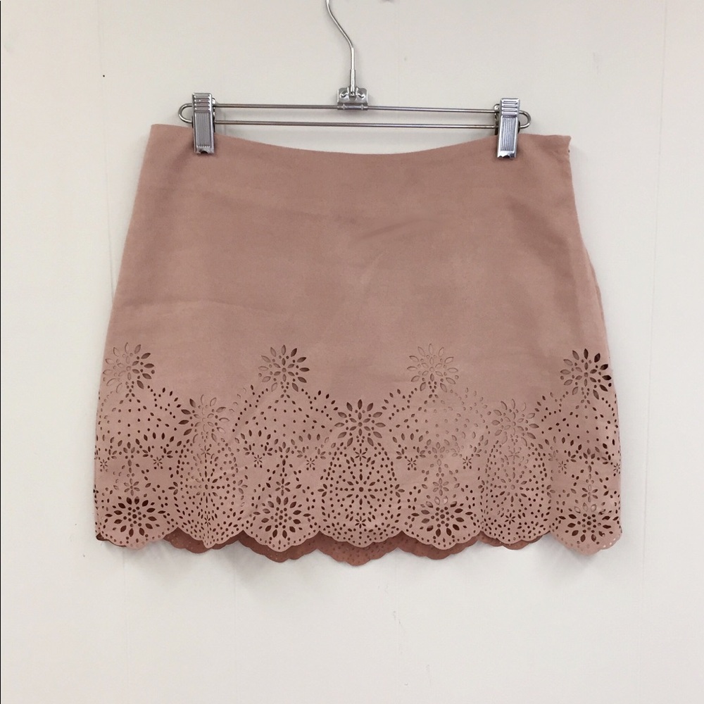 💸SALE💸 Faux Suede Laser Cut Skirt