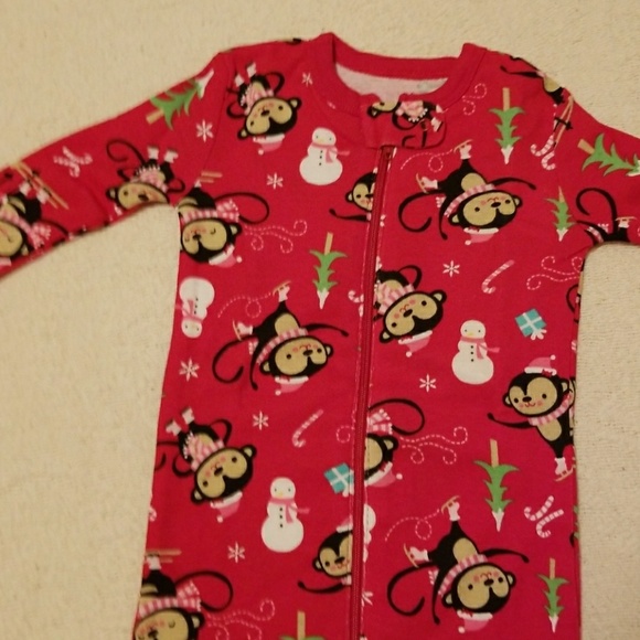 Infant girls sleeper footed Pjs Sz. 6/12 months - Picture 2 of 3