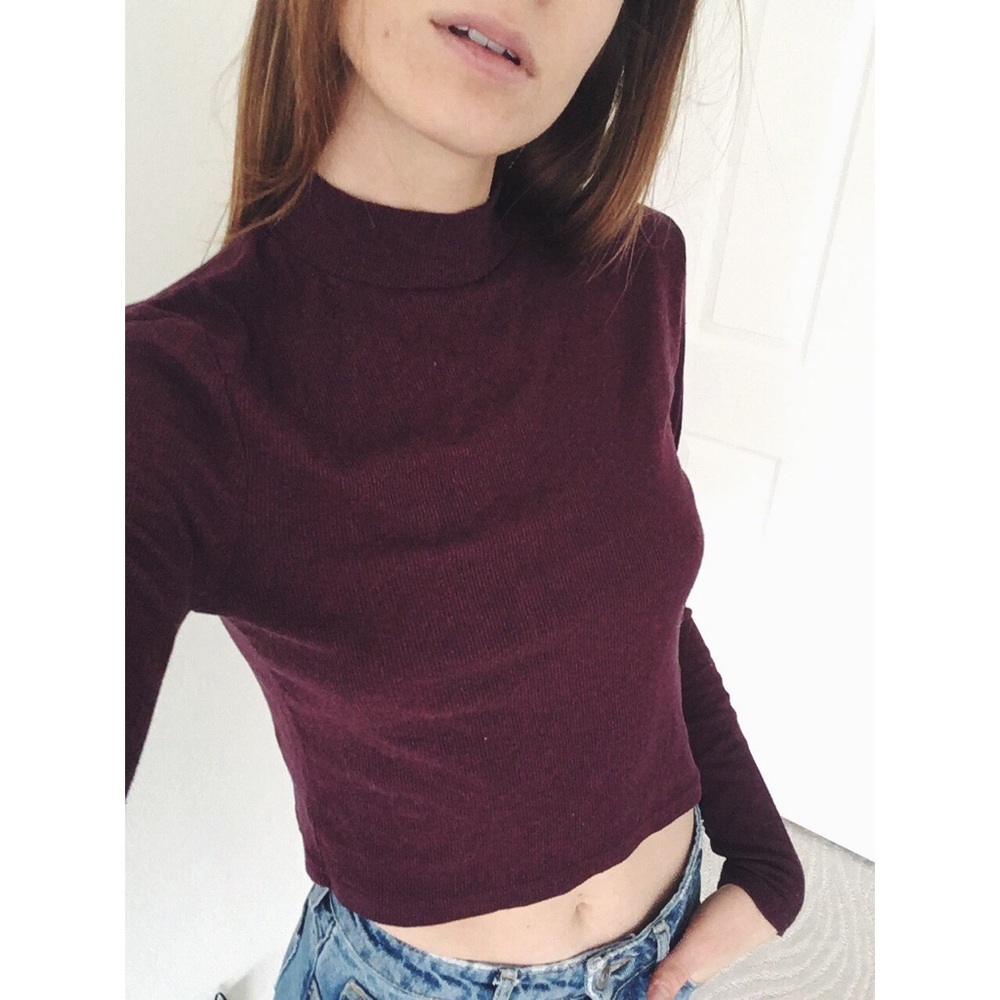 H&M Ribbed Turtle Neck Crop