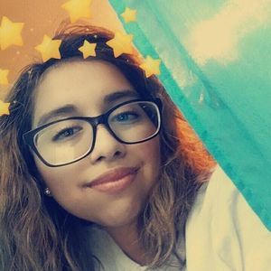 Meet your Posher, Esmeralda