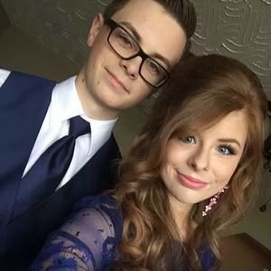 Meet your Posher, Ethan