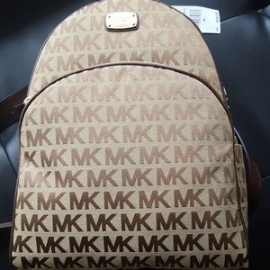 NWT Abbey Michael Kors large backpack