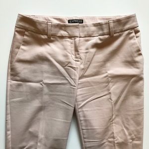 •Express• Columnist Ankle