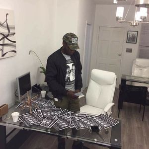 Meet your Posher, San