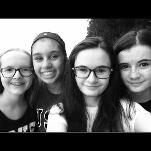 Meet your Posher, Abby