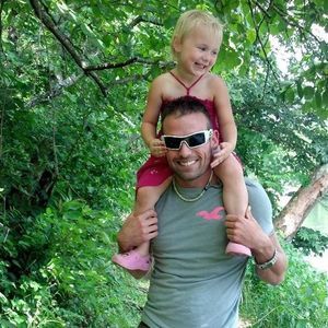 Meet your Posher, Derek