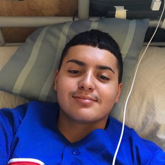 Meet your Posher, Alejandro - Picture 1 of 1