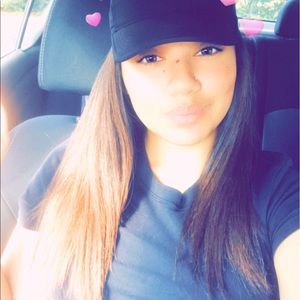 Meet your Posher, Armani