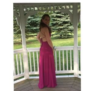 Meet your Posher, Gabriella