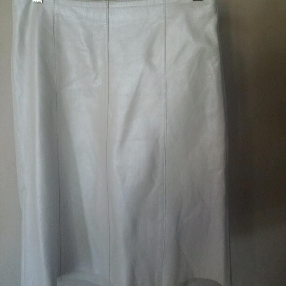 Bebe Pearl leather pencil skirt size 4