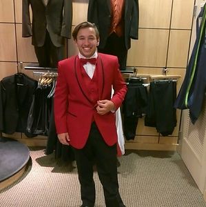 Meet your Posher, Travis