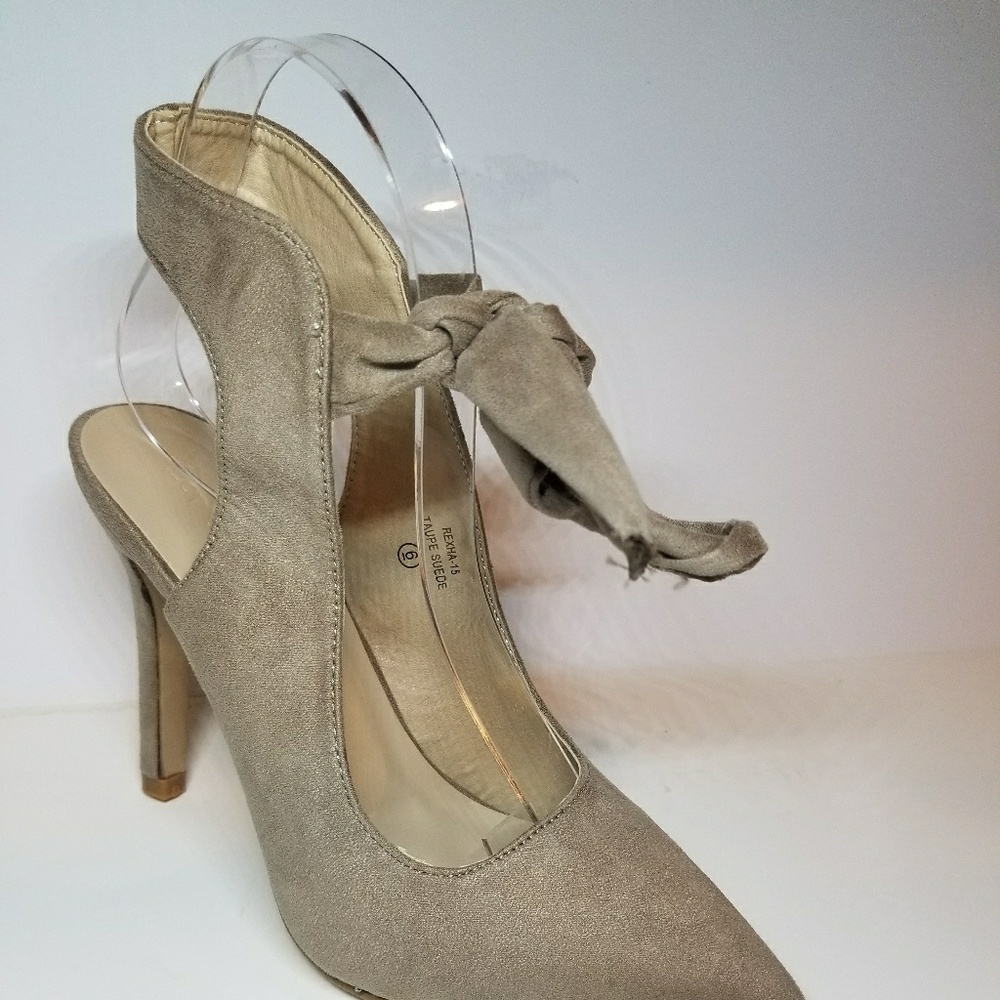 Camel Heel