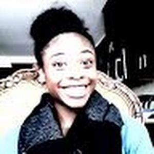 Meet your Posher, Constanteena