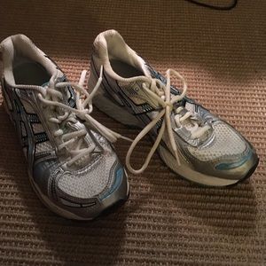 🌹🌹like new ascics 🎉🎉