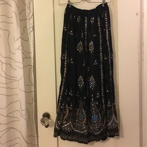 Beautiful embroidered Indian skirt w/ mirror work