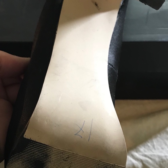 Black satin platform heels - Picture 5 of 5