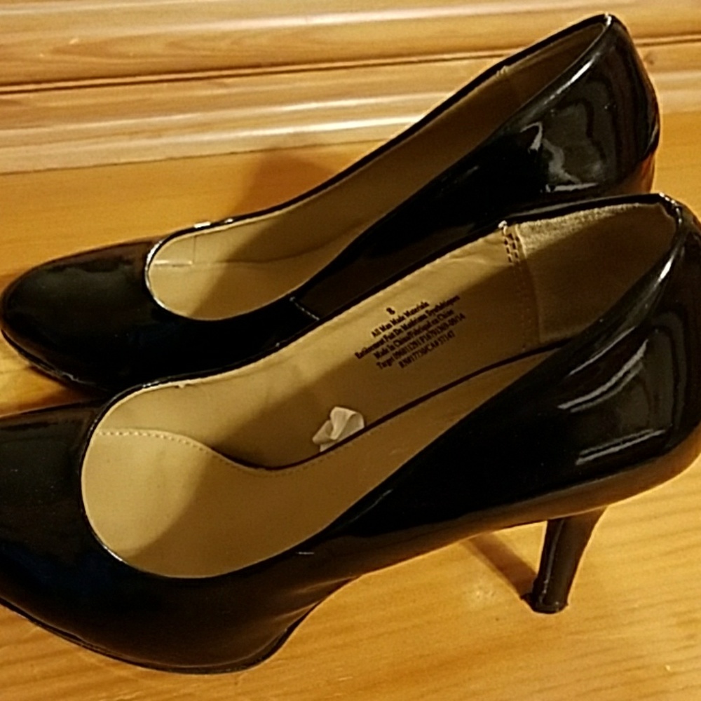 Patent leather heels