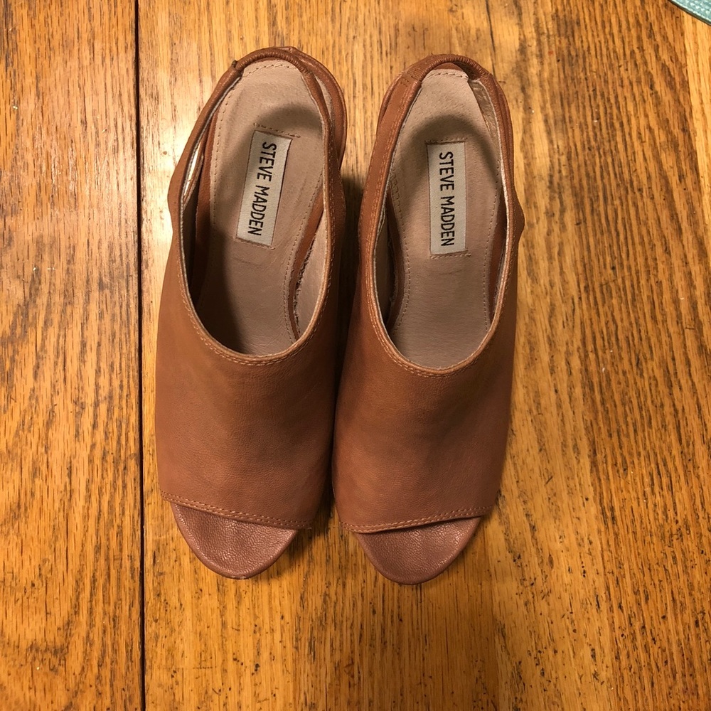 Steve Madden wedges