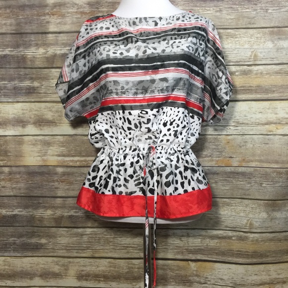 Rubie Rd. Top - Picture 2 of 4