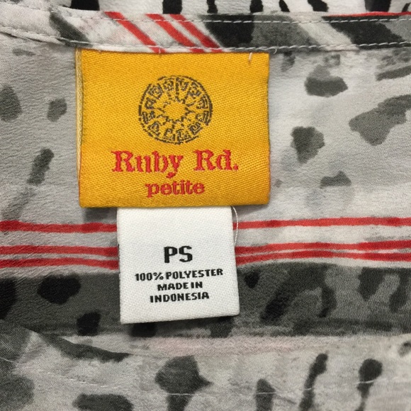 Rubie Rd. Top - Picture 4 of 4