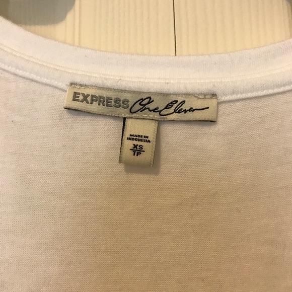 •Express• One Eleven London Tee - Picture 3 of 4