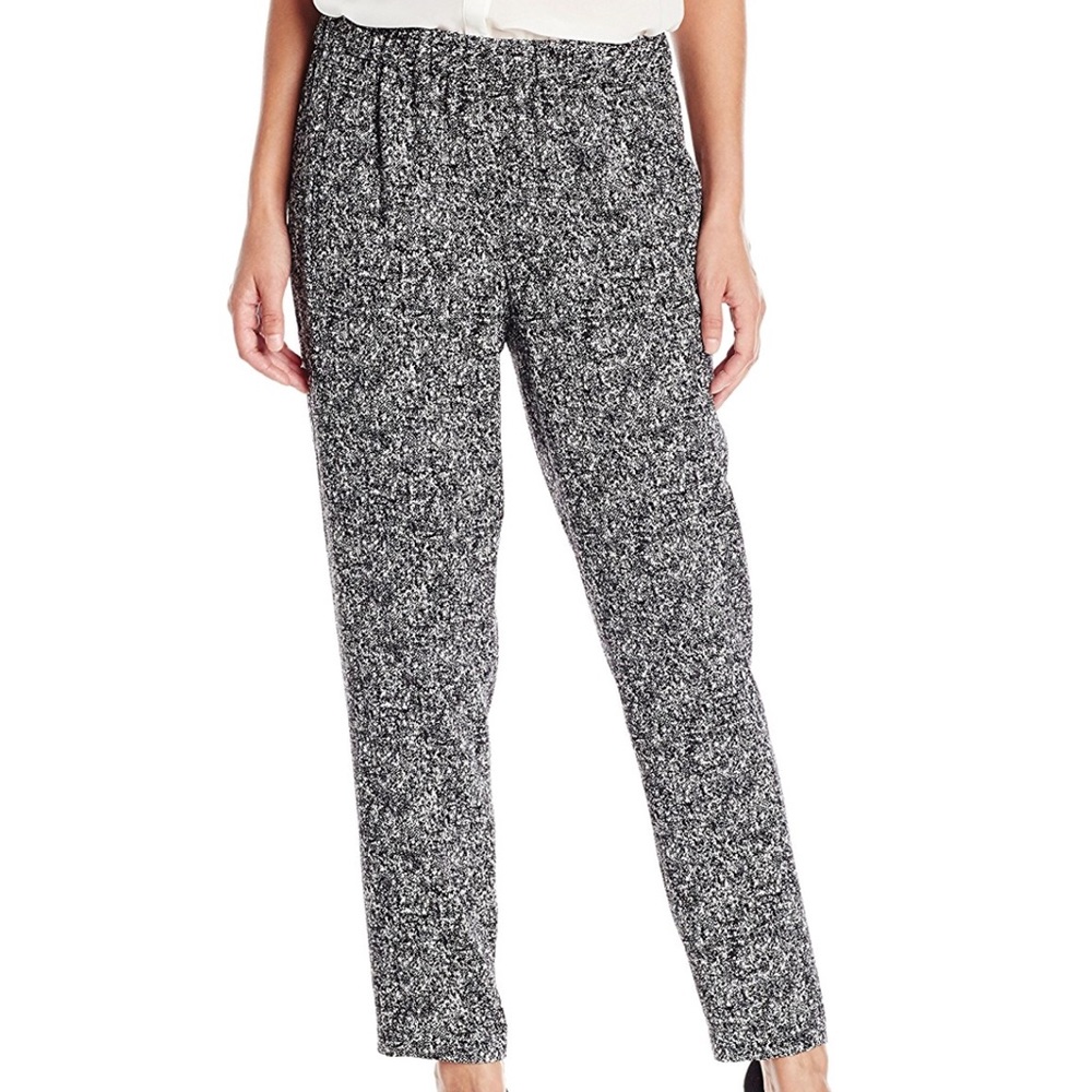 Vince Camuto pull on pants