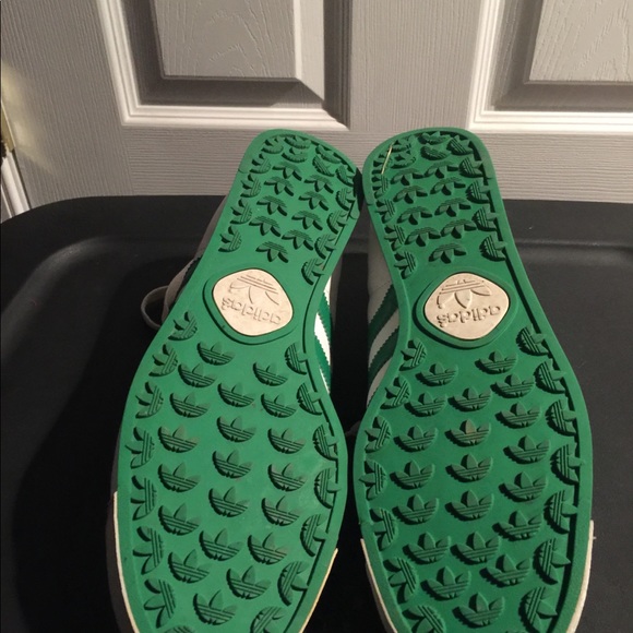 Adidas - Picture 2 of 2