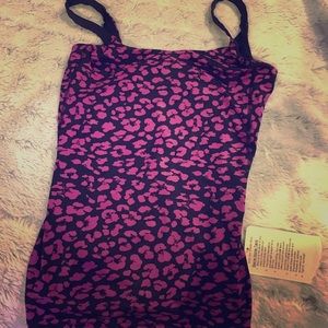 NWT Lululemon barre none tank