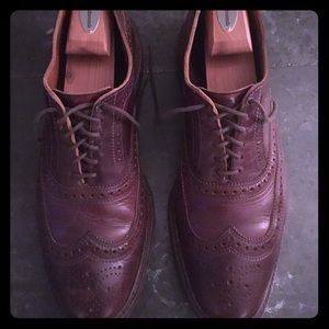 Allen Edmonds 11D wingtips
