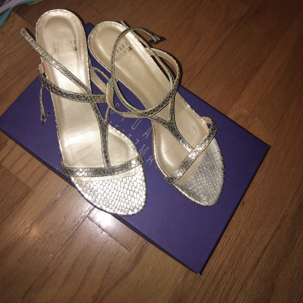 Stuart Weitzman midtanga sandals