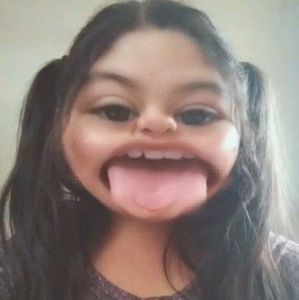 Meet your Posher, Alina