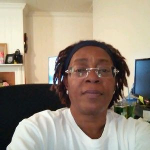 Meet your Posher, Tonya