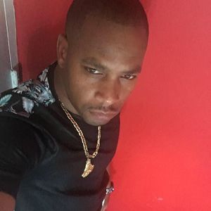 Meet your Posher, Clifton