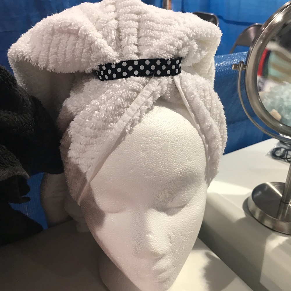 ITS A WRAP TOWEL HOLDER