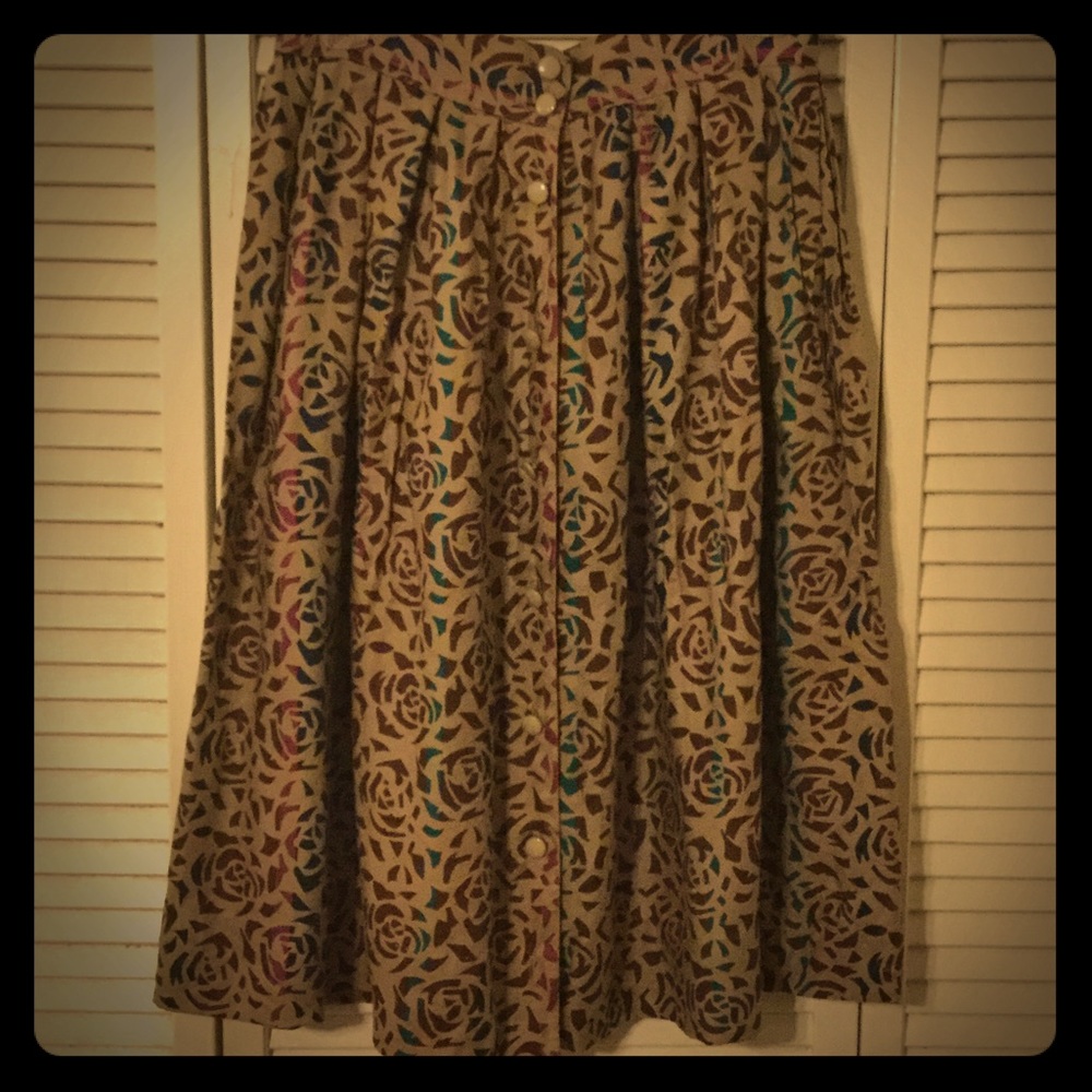 Vintage a-line pleated skirt