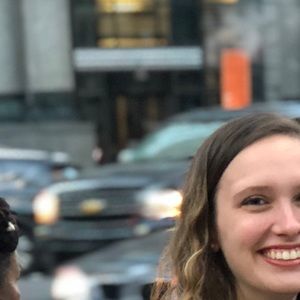 Meet your Posher, Lauren