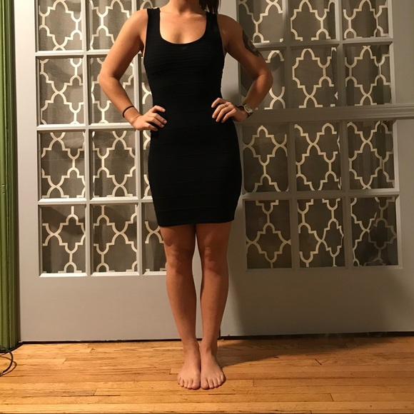 Little black Dress - Picture 2 of 2