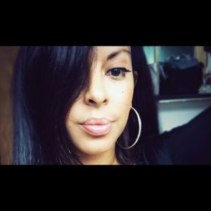 Meet your Posher, Reenie