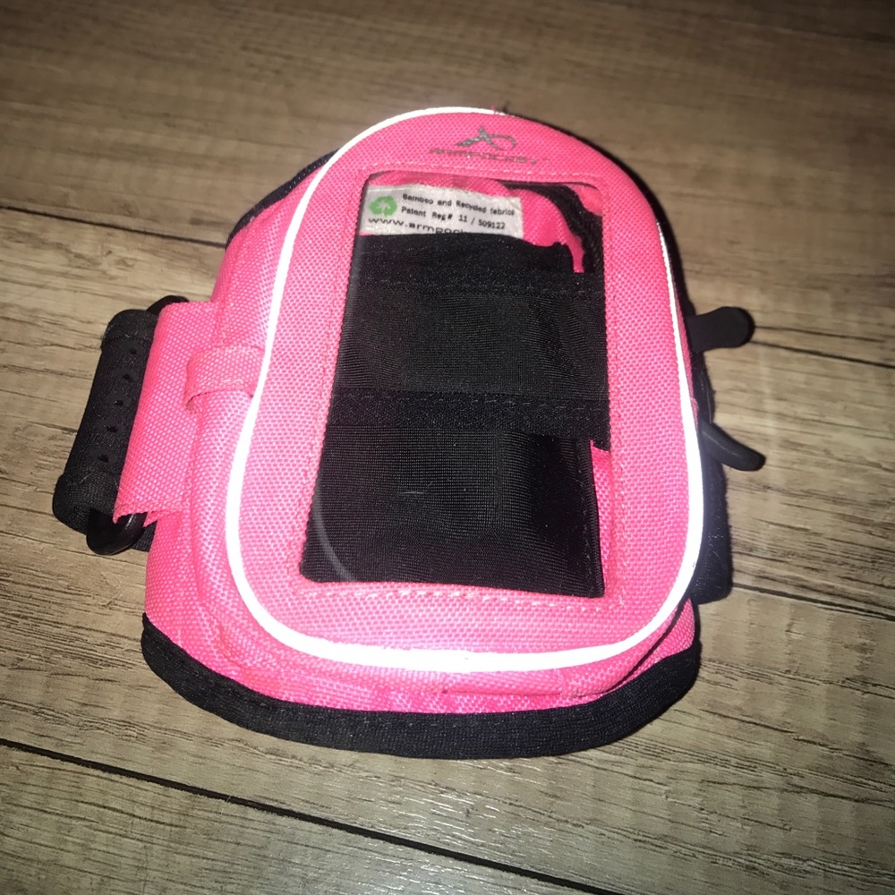 Armpocket iPhone cell phone workout gym wristband