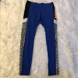 Blue Nike leggings!