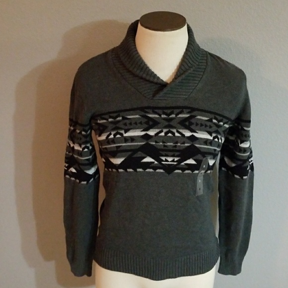 American Rag Other - (NWT) Beautiful fall sweater