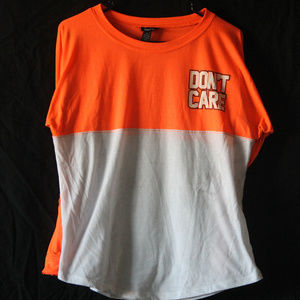 Crew neck  Long sleeve GRAPHIC TEE