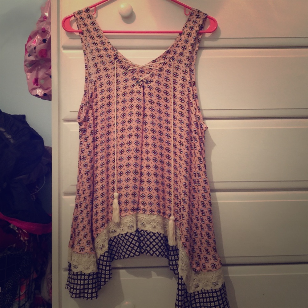 Maurices top