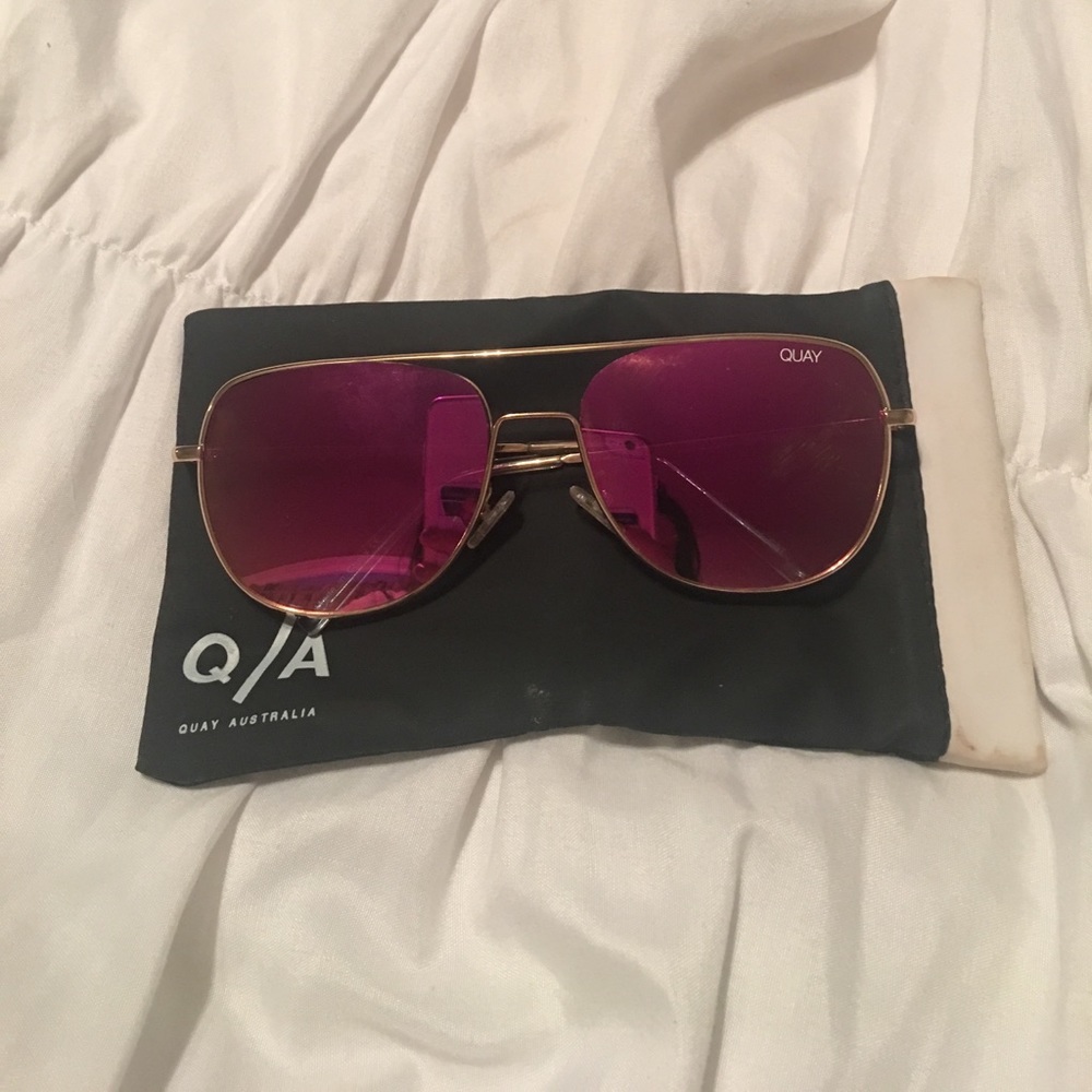 Quay Pink Mirrored Sunglasses