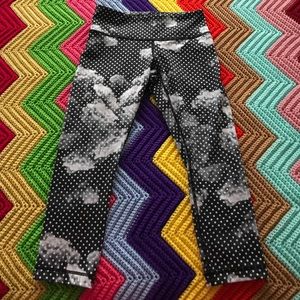 Lululemon wunder under size 6