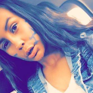 Meet your Posher, Celine