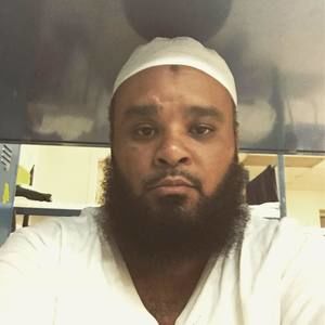 Meet your Posher, Raymond