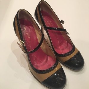 Kate spade heels 6 M flawed tan and black