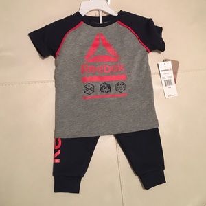 Reebok 12 month boys 2 piece set