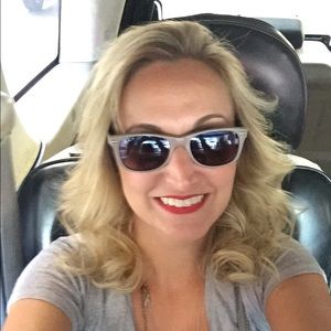 Meet your Posher, Karla